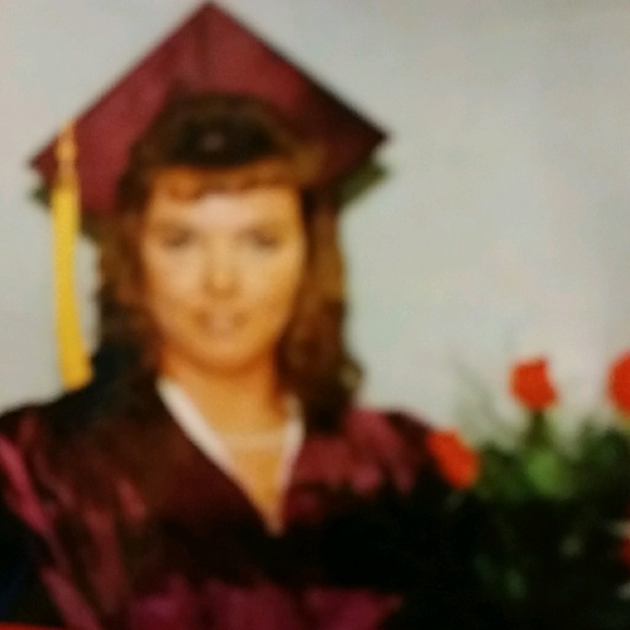 Meet your Posher, Angela - Picture 1 of 1